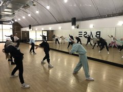 Base Dance Studios in United Kingdom, Greater London | Dancing Bars & Studios - Rated 3.8
