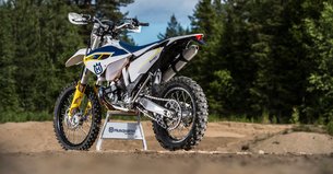 Enduro Madness | Motorcycles - Rated 0.9