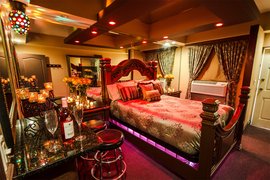 Executive Tropic Garden Hotel | Sex Hotels,Sex-Friendly Places - Rated 3.4
