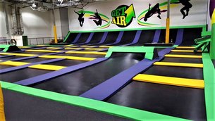 Get Air Trampoline Park in USA, Florida | Trampolining - Rated 4