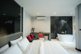 Grand Park Resort | Sex Hotels,Sex-Friendly Places - Rated 0.8