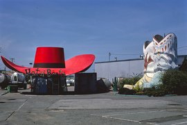 Hat n' Boots in USA, Washington | Monuments - Rated 0.8