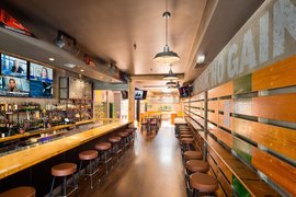 Hi Tops in USA, California | LGBT-Friendly Places,Bars - Rated 0.9