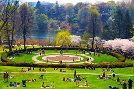 High park in Canada, Ontario | Family Holiday Parks,Parks - Rated 4.3