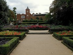Holland Park in United Kingdom, Greater London | Parks - Rated 4.1