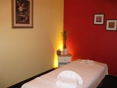 Hong Ye Massage in USA, Nevada  - Rated 0.8