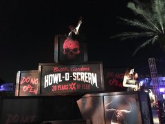 Howl-O-Scream Tampa Bay in USA, Florida | Architecture - Rated 3.4