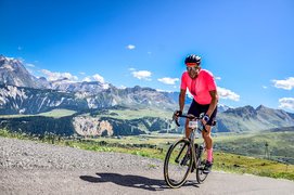IZI BIKE | Mountain Biking - Rated 1
