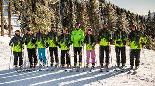 Inchirieri + Scoala Ski & Snowboard