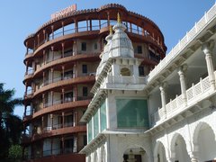 International Society for Krishna Consciousness in India, Maharashtra | Architecture - Rated 4.2
