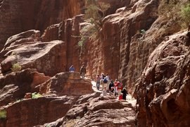 Jabal Stairway Trail in Oman, Ad Dakhiliyah Governorate | Trekking & Hiking - Rated 0.8