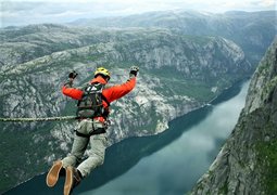 Jauntal Bungy Adventure | BASE Jumping - Rated 0.8