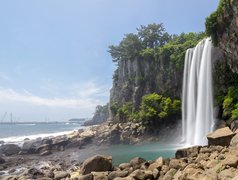 Jeonbang Waterfall in South Korea, Yeongnam | Waterfalls - Rated 3.8