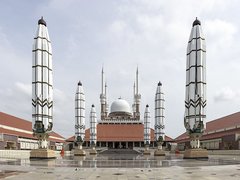 Grand Mosque of Central Java | Architecture - Rated 4.2