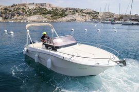 Low Cost Marine - Marseille Boat Rental in France, Provence-Alpes-Cote d'Azur | Yachting - Rated 3.9