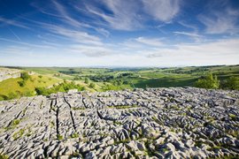 Malham Cove in United Kingdom, Yorkshire and the Humber | Trekking & Hiking - Rated 4.1