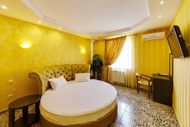 Marton Turgeneva | Sex Hotels,Sex-Friendly Places - Rated 3.4