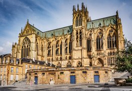 Metz Cathedral in France, Grand Est | Architecture - Rated 4