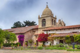Mission San Carlos Borromeo del Río Carmelo in USA, California | Museums - Rated 3.8
