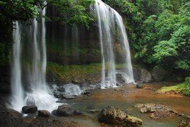 Ngardmau Waterfall in Palau, State of Nardmau | Waterfalls - Rated 0.8
