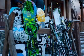Happy Skis Ski Rental in Switzerland, Canton of Vaud | Snowboarding,Skiing - Rated 1