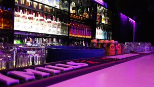 One to One in Bulgaria, Sofia City | Nightclubs,LGBT-Friendly Places - Rated 0.7