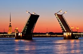 Palace Bridge in Russia, Northwestern | Architecture - Rated 4