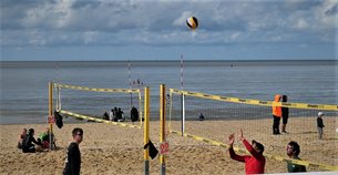 Piach i Podroże | Volleyball - Rated 1