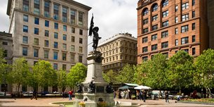 Place d'Armes in Canada, Quebec | Parks - Rated 3.6