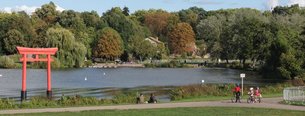 Metz Lake in France, Grand Est | Lakes - Rated 0.8