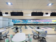 Playdium Bowling Center in Philippines, National Capital Region | Bowling - Rated 0.9