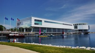 Reiman Aquarium in USA, Wisconsin | Aquariums & Oceanariums - Rated 0.8
