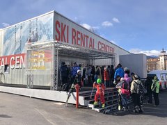 Sankiyski Ski Snowboard Hire & School