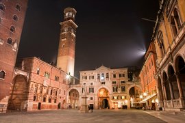 Signoria Square in Italy, Veneto | Architecture - Rated 3.8