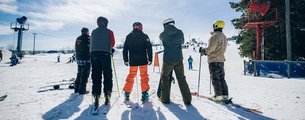 Ski & Snowboard School in Chile, Santiago Metropolitan Region | Snowboarding,Skiing - Rated 0.9