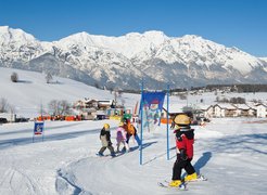 Ski & Snowboard School Innsbruck