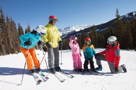 Steamboat Mountain School in USA, Colorado | Snowboarding,Skiing - Rated 0.9