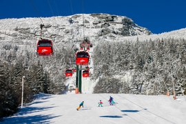 Stowe Mountain Resort in USA, Vermont | Snowboarding,Skiing - Rated 3.7