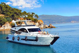 Bosphorus Yacht Charter | Yachting - Rated 3.9