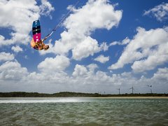 Surf Connect | Kitesurfing - Rated 1.8