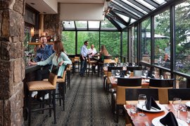 The Artisan at Stonebridge Inn | Restaurants - Rated 3.5