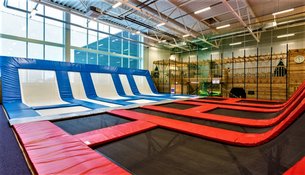 Trefoil Jumping Park | Trampolining - Rated 4