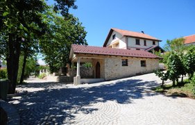 Grabak Winery and Pools in Serbia, Sumadija and Western Serbia | Wineries - Rated 3.9