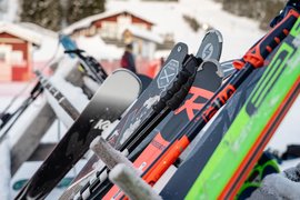 WESki | Snowboarding,Skiing - Rated 0.8
