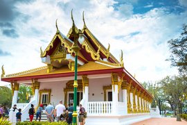 Wat Mongkolratanaram in USA, Florida | Architecture - Rated 3.9