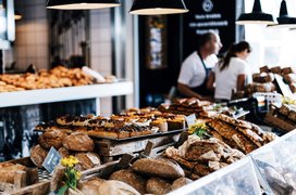 Woodstock Bakery in South Africa, Western Cape | Confectionery & Bakeries - Rated 0.7