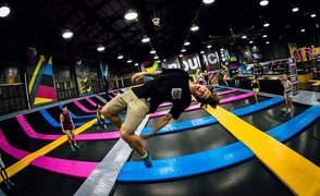 BOUNCE FIELD'S | Trampolining - Rated 3.5