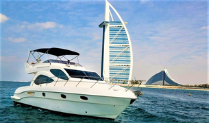 Gold's Yacht - Yachts and Boats Rental in Dubai