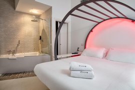 iRooms Forum & Colosseum | Sex Hotels,Sex-Friendly Places - Rated 0.7