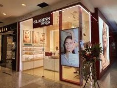 Clarins Spa | SPAs - Rated 0.9